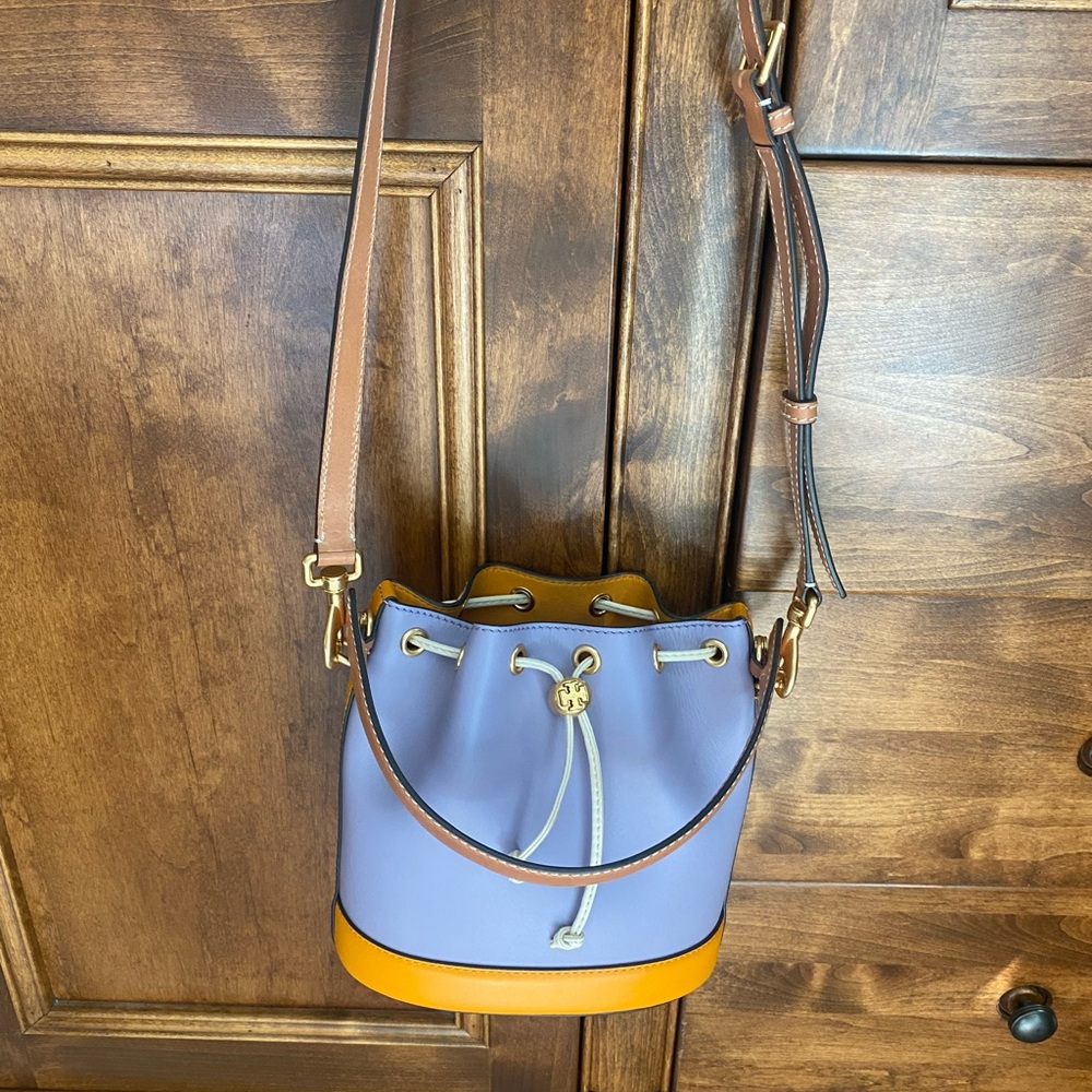 Tory Burch bucket bag